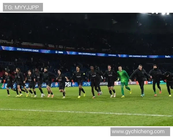 国王杯惊天逆转曼联4-3战胜巴黎圣日耳曼上演帽子戏法传奇时刻