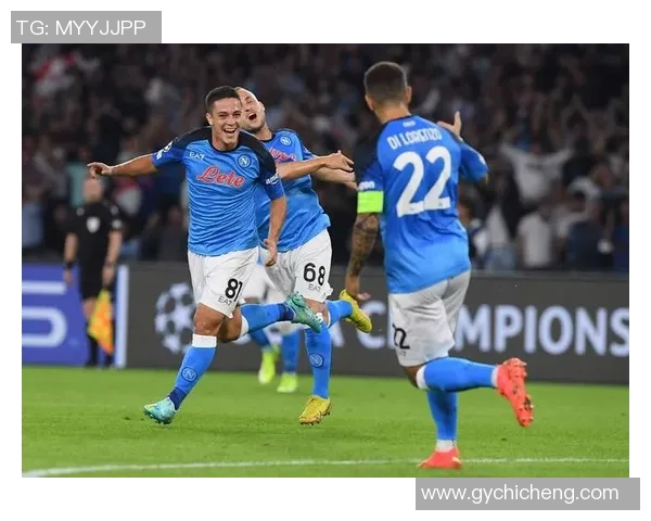 中超精彩对决那不勒斯与巴萨激战成平局引发全场热烈反响