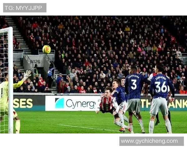 国王杯激战：拜仁与阿森纳鏖战成平局全场沸腾