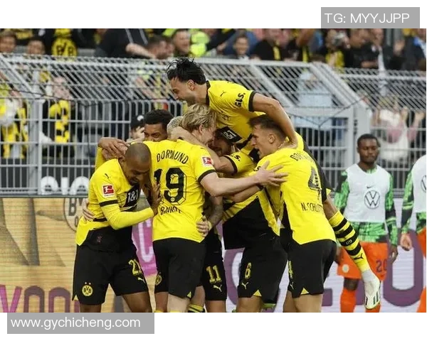 德甲激战巴萨与多特蒙德战成平局绝杀瞬间点燃全场激情