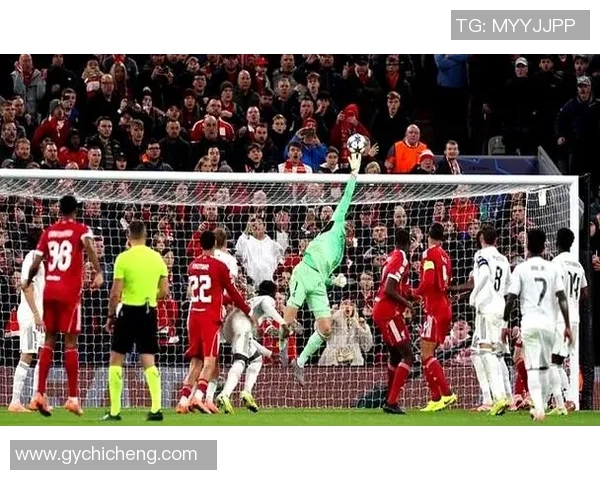 欧冠激战：里昂与皇马鏖战90分钟终成平局乌龙球瞬间引发全场热议