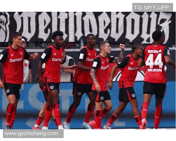 德甲激战尤文图斯逆转莱比锡补时绝杀引爆全场激情